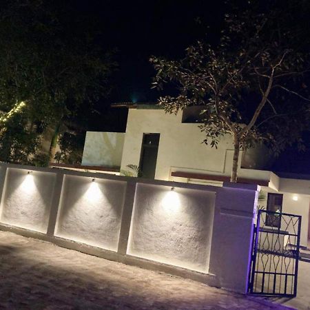 Villa Air 2Bhk Infinity à Igatpuri Extérieur photo